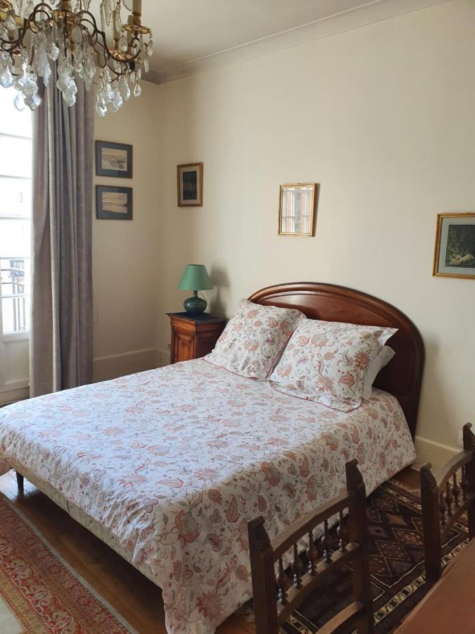 La Romantique Париж Екстериор снимка
